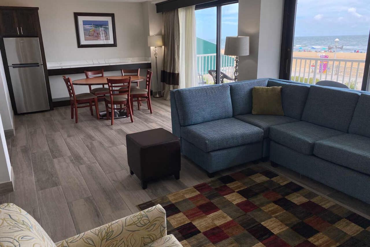 Coastal Hotel & Suites Virginia Beach - Oceanfront Екстериор снимка