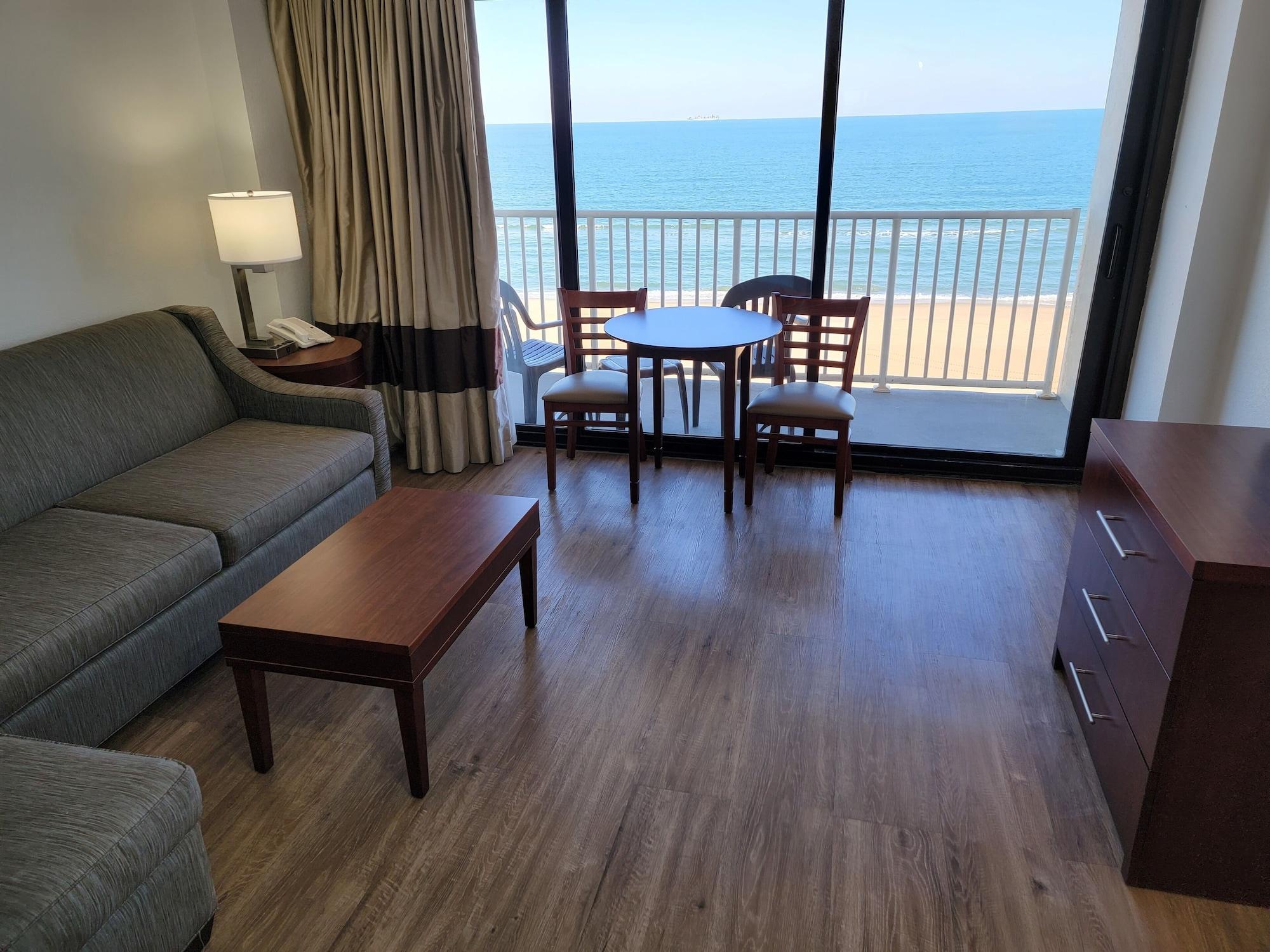 Coastal Hotel & Suites Virginia Beach - Oceanfront Екстериор снимка