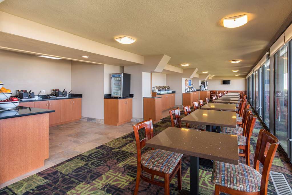 Coastal Hotel & Suites Virginia Beach - Oceanfront Ресторант снимка