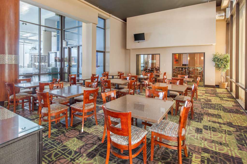 Coastal Hotel & Suites Virginia Beach - Oceanfront Ресторант снимка